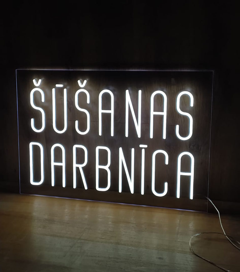 pielāgotas neona zīmes, personalizētas. LED neons, pēc pasūtījuma, neona izkārtnes industar, Custom LED neon sign, Индивидуальная светодиодная неоновая вывеска, Individuāla LED neona izkārtne,